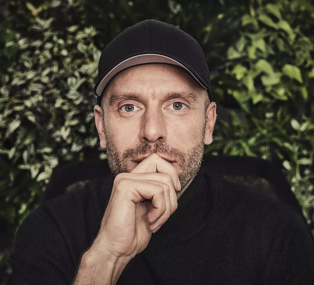 CEO Constantin Schwaab, Wirelane